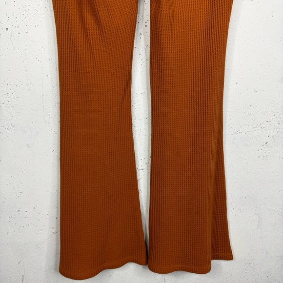 Aerie High Rise Flare Waffle Knit Pants Sweat Pants Med - Picture 6 of 8